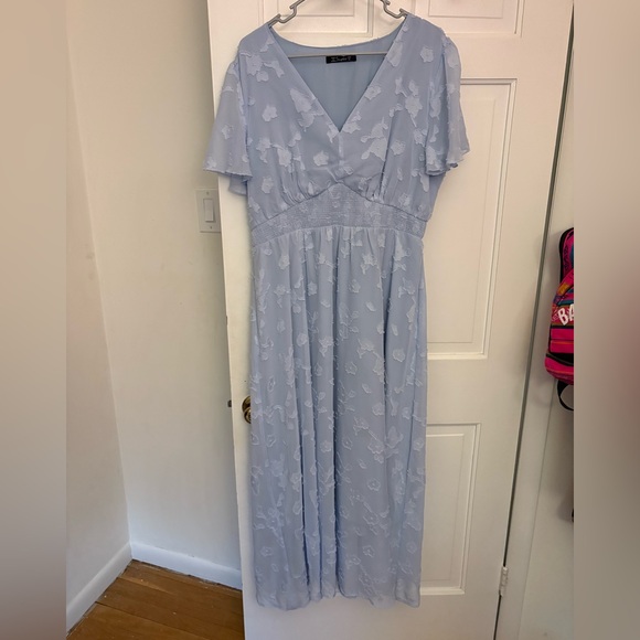 Simplee Apparel Light Blue Maxi Dress - Picture 2 of 3